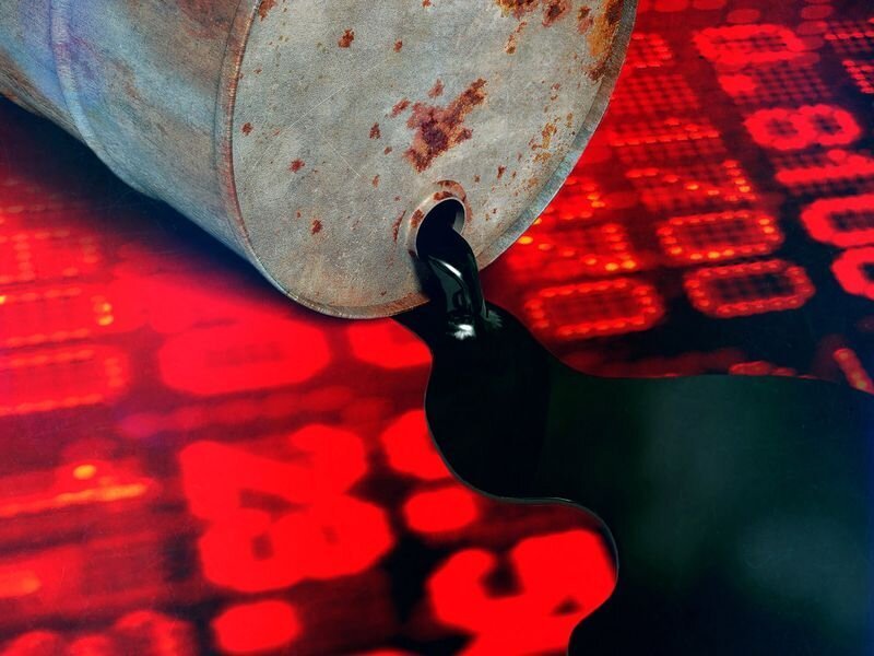 بازار سوخت کثیف از رونق افتاد